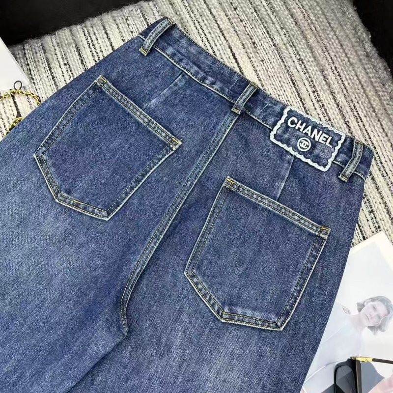 Ch**el jeans
